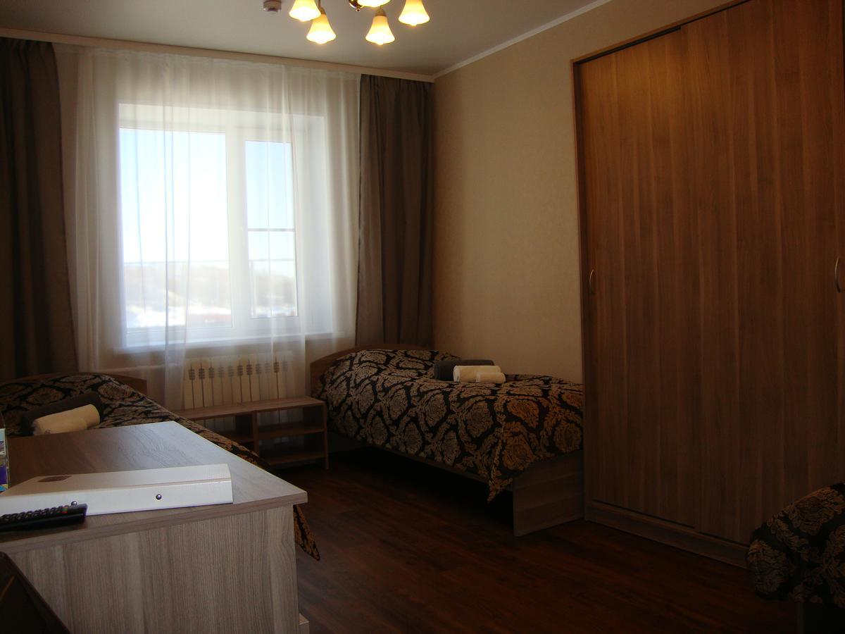 Hôtel Gostinitza Avrora à Petropavlovsk Kamchatsky Extérieur photo
